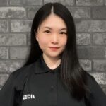 パーソナルトレーナー 李